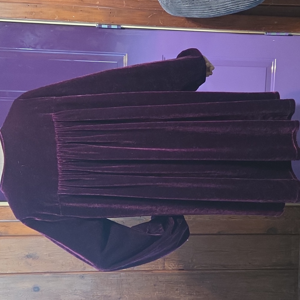 XL Maroon Purple Velvet Peasant Dress Bubble Sleeves Lace Front Details - Picture 3 of 4